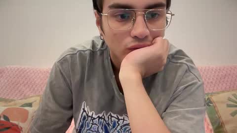 Daan online show from February 10, 2:15 am