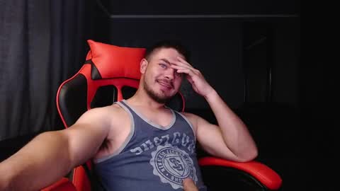 blueeyeboy0 online show from December 6, 4:38 pm