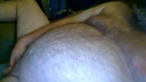 bluefan71998447104 online show from May 17, 7:06 am