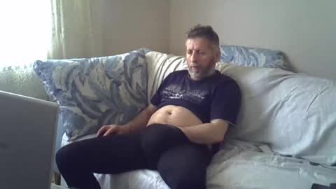 Snapshot of bluehot59 chatting on March 24, 12:10 pm blue online show from March 24, 12:10 pm