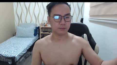 Andy Tan online show from March 4, 2:39 am