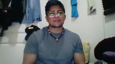 bluevegeta143 online show from February 7, 8:18 am