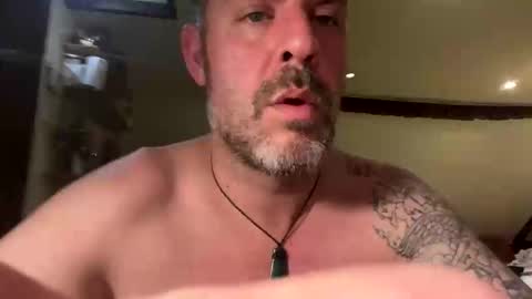 Blueyloey online show from October 3, 3:03 am