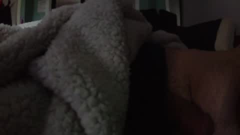 Snapshot of blurry44 chatting on April 1, 1:12 pm blue online show from April 1, 1:12 pm