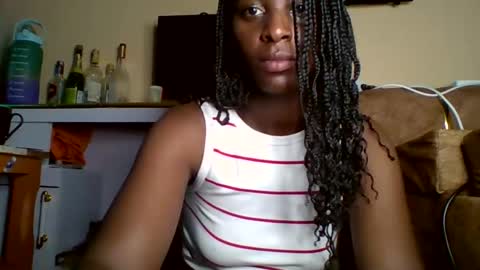 Snapshot of blushsiren01 chatting on March 19, 10:19 am blushsiren01 online show from March 19, 10:19 am