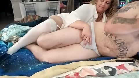 Just us online show from February 1, 8:16 pm