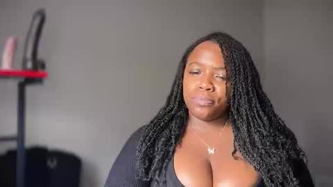       online show from April 6, 5:25 pm