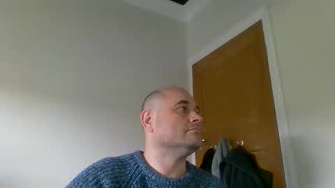 bobabator online show from December 6, 11:54 am