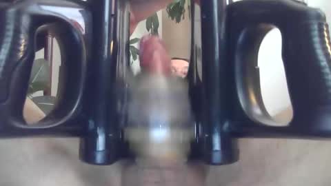 Bobby123 online show from October 1, 2:45 pm