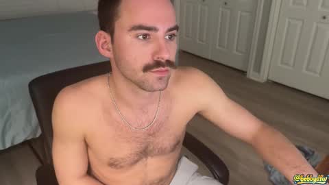 Snapshot of bobbydfw chatting on February 18, 11:28 am bobbydfw online show from February 18, 11:28 am