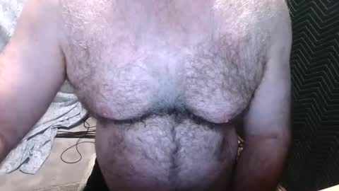 Snapshot of bobbyhill27b chatting on March 22, 4:10 pm BobbyHill27b online show from March 22, 4:10 pm