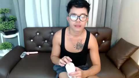 bobbykolera online show from May 12, 12:35 pm