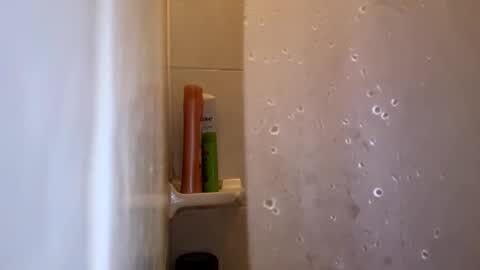 Snapshot of bobfish663 chatting on September 29, 6:40 am bobfish663 online show from September 29, 6:40 am