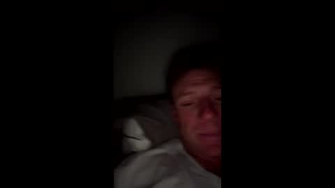 Snapshot of bodukes3233 chatting on February 20, 10:21 pm Swingingdong online show from February 20, 10:21 pm