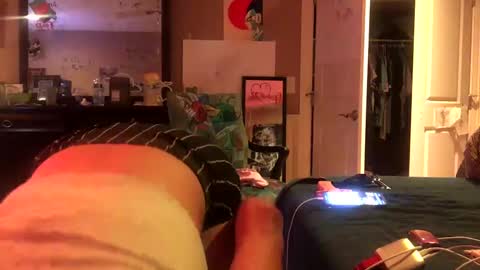 Snapshot of bodyyattiyatti chatting on October 21, 9:10 am Sailorartemis online show from October 21, 9:10 am