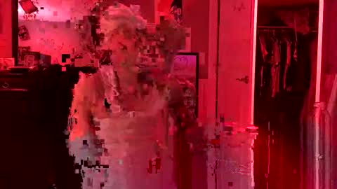 Snapshot of bodyyattiyatti chatting on October 29, 9:00 am Sailorartemis online show from October 29, 9:00 am