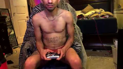 Snapshot of bodyyattiyatti chatting on November 11, 2:00 am Sailorartemis online show from November 11, 2:00 am