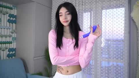 Akemi online show from January 15, 5:12 am