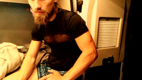 Bonnie and Clyde online show from August 5, 10:44 pm