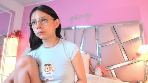 Bonnie  online show from May 6, 1:16 pm