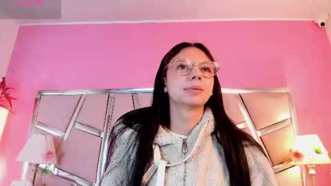 Bonnie  online show from July 9, 11:36 am