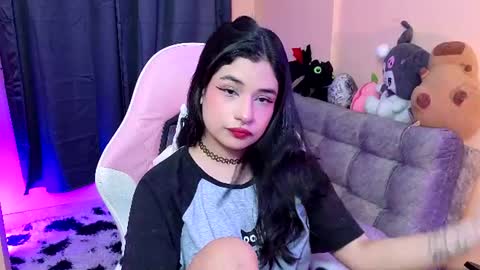 Karen online show from July 28, 3:02 am