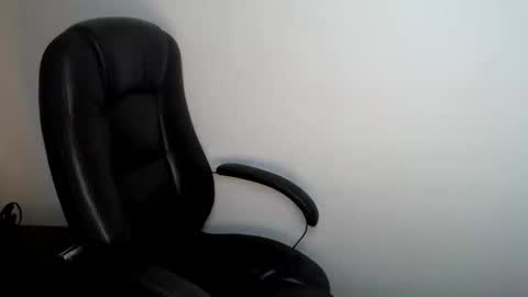 Snapshot of bonniexxx_ chatting on May 11, 2:45 pm Bonnie online show from May 11, 2:45 pm