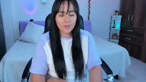 sofia  online show from June 20, 2:36 am