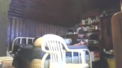 Booshwa online show from February 8, 5:49 pm