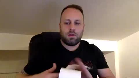 hugo online show from April 19, 2:33 am