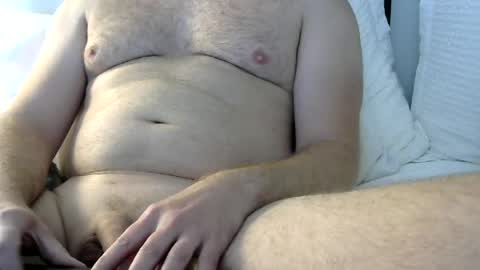 Snapshot of bostonguy79 chatting on June 26, 1:37 pm bostonguy79 online show from June 26, 1:37 pm
