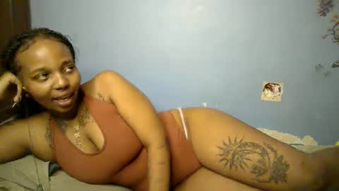 botty_queen online show from May 27, 7:22 pm