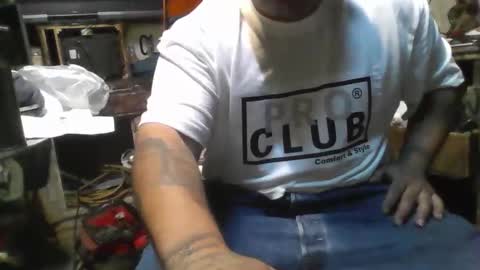 bouncr714 online show from June 4, 11:49 am