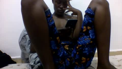 bouncy_vee online show from February 19, 7:21 pm