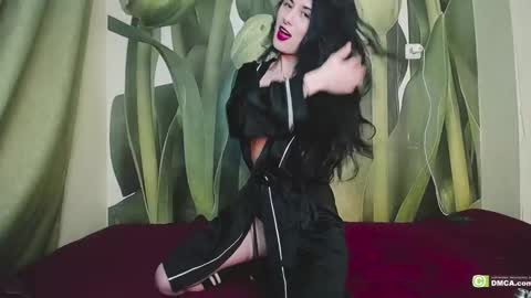 Helen  online show from January 8, 4:22 pm