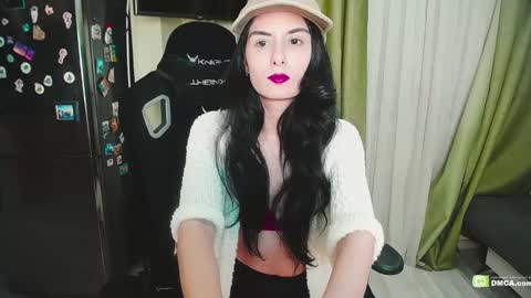 Helen  online show from January 14, 5:12 pm