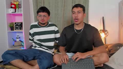 boy_jerry online show from March 8, 6:17 am