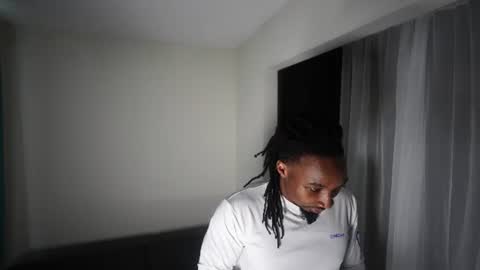 Snapshot of boy_kino chatting on July 10, 8:33 pm Pixel Pleasures online show from July 10, 8:33 pm