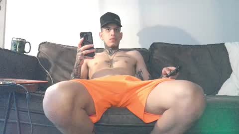 boy_master5 online show from July 18, 5:55 am