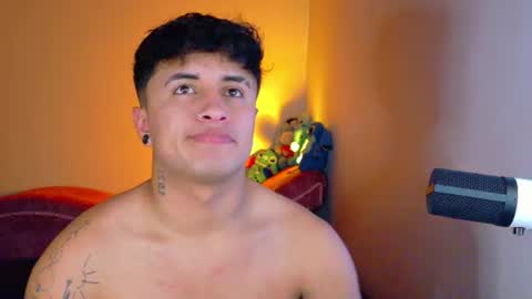 miguel  online show from July 24, 6:44 am