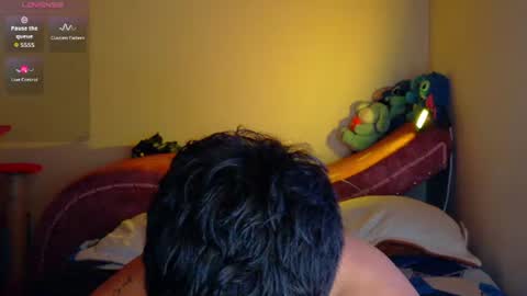 miguel  online show from August 1, 9:57 pm