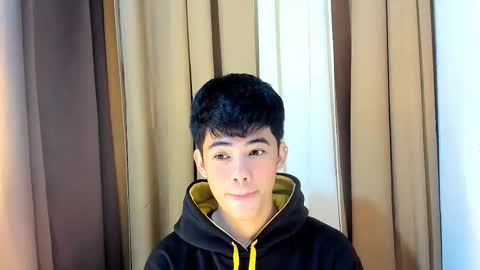 HI IM JAMES DONT FORGET GIVE ME THUMBS UP AND JOIN TO MY FANCLUB online show from March 12, 10:49 pm