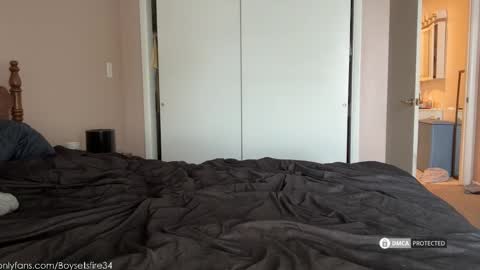 boysetsfire34 online show from January 17, 4:11 pm