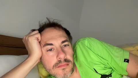 boytoyhh online show from April 26, 7:06 am
