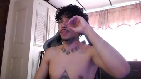 bra_c online show from May 24, 7:41 pm