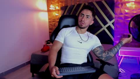 brad summer online show from April 1, 11:24 pm