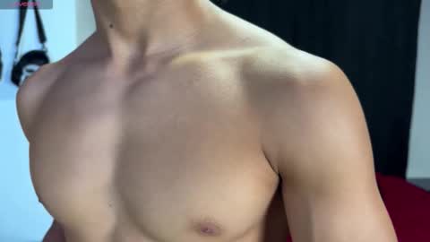 Bradley Strong online show from February 20, 4:09 am