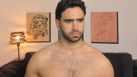 bradleymartin7 online show from March 8, 6:01 pm