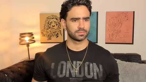 bradleymartin7 online show from March 15, 3:51 pm