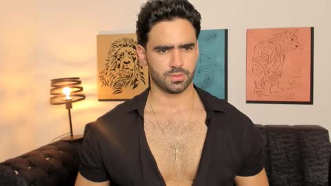 bradleymartin7 online show from March 20, 11:42 pm